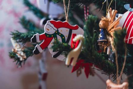 10 Santa Crafts for Kids