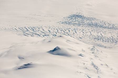 Earth’s Largest Deserts: From Ice to Sand