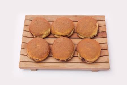 Dorayaki with Custard Cream Filling